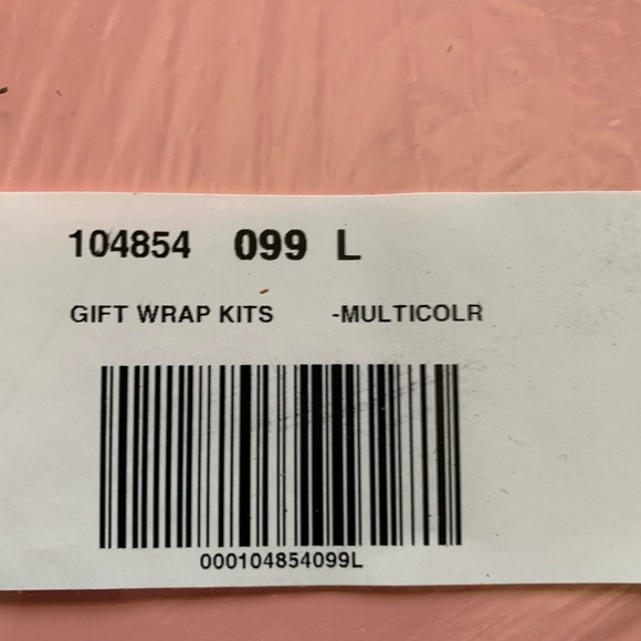 Victoria's Secret set of three gift boxes! - Picture 4 of 6